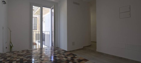 2 rooms Apartment in Catania, Italy No. 233171 8