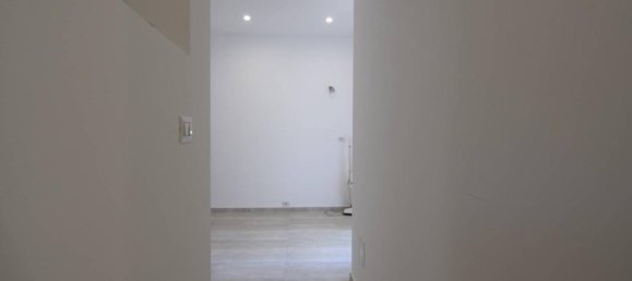 2 rooms Apartment in Catania, Italy No. 233171 12