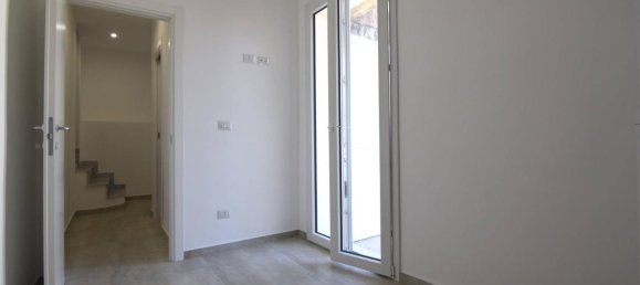 2 rooms Apartment in Catania, Italy No. 233171 23