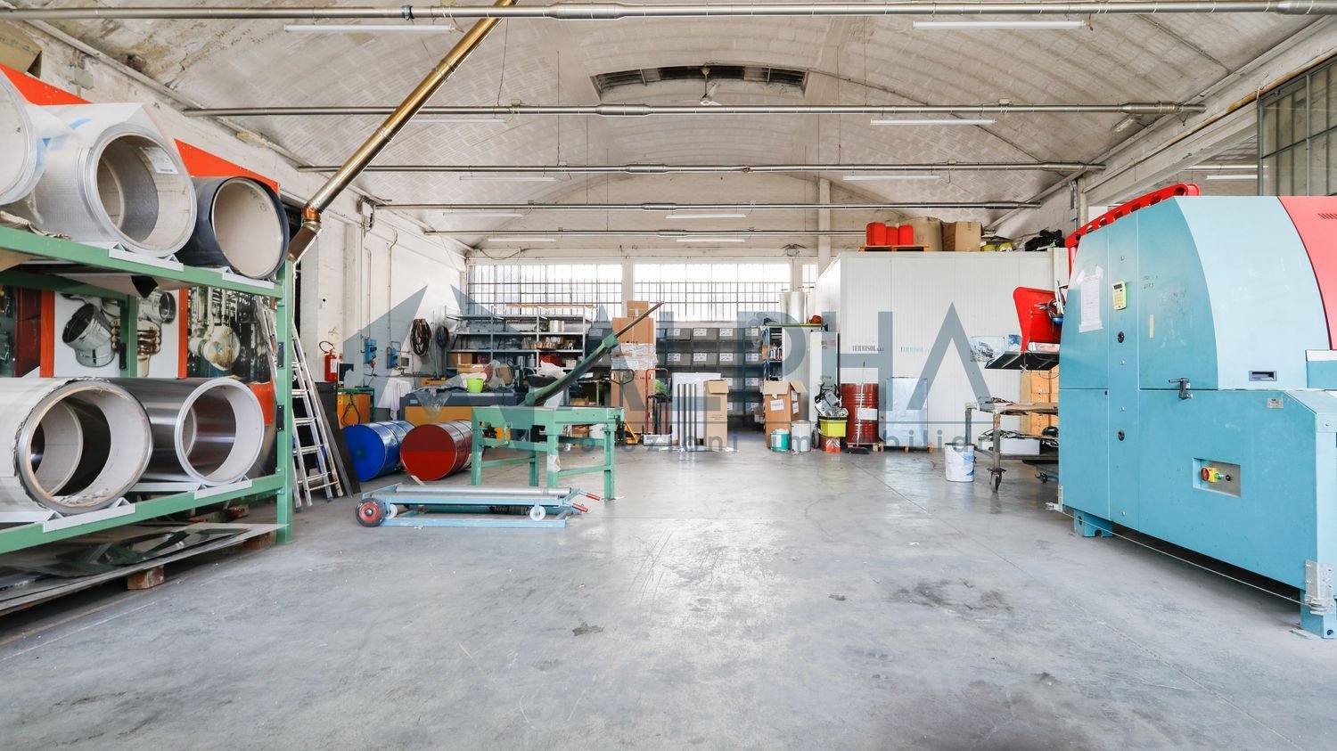 1200m² Warehouse in Bertinoro, Italy No. 380393