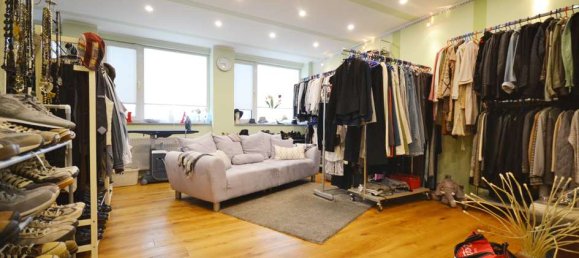 Apartamento de 4 dormitorios en Dusseldorf, Germany No. 32337 6