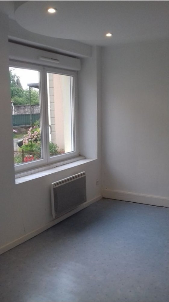 11 bedrooms Building in Darney, France No. 218872