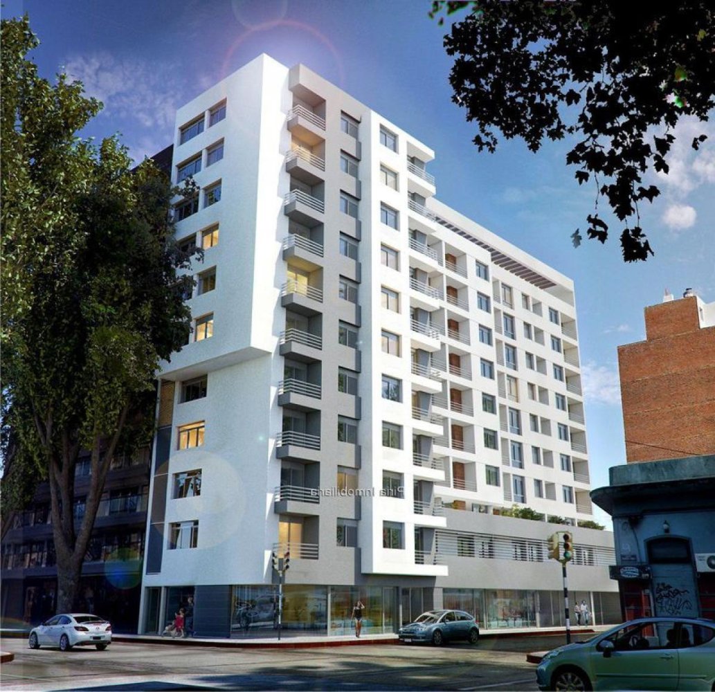 Apartamento de 3 dormitorios en Montevideo, Uruguay No. 7860