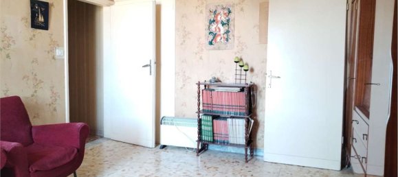 5 rooms Apartment in Mentana, Italy No. 277559 16