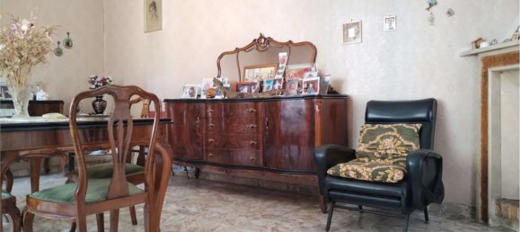 5 rooms Apartment in Mentana, Italy No. 277559 8