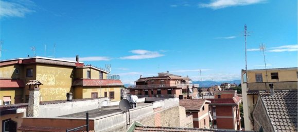 5 rooms Apartment in Mentana, Italy No. 277559 21
