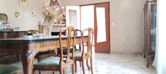 5 rooms Apartment in Mentana, Italy No. 277559 7