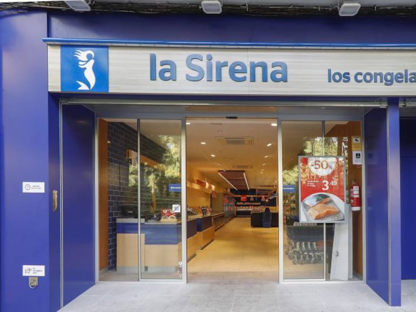 Propiedad comercial en Madrid, Spain 600 m² No. 290026