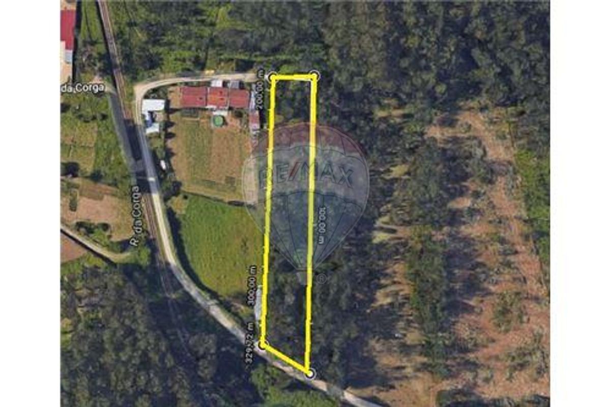 Terrain à Silvalde, Portugal 2850m² No. 64353