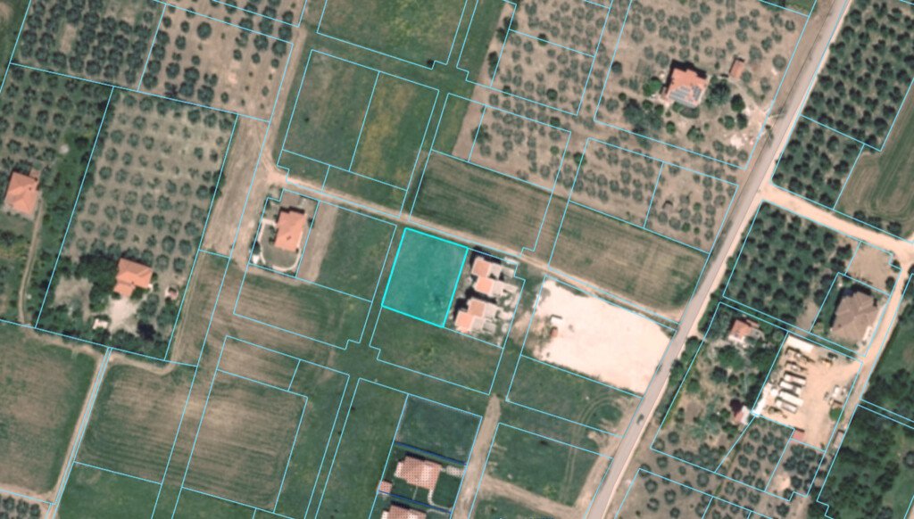 805m² Land in Polygyros, Greece No. 93053