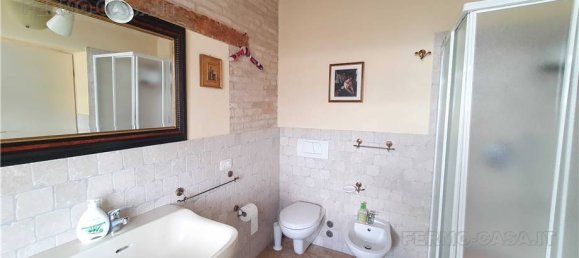5 bedrooms Villa in Montegranaro, Italy No. 129601 14