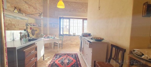 5 bedrooms Villa in Montegranaro, Italy No. 129601 35