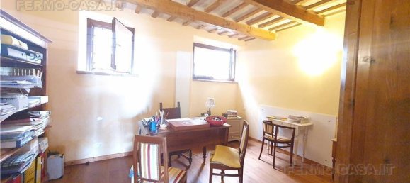 5 bedrooms Villa in Montegranaro, Italy No. 129601 9