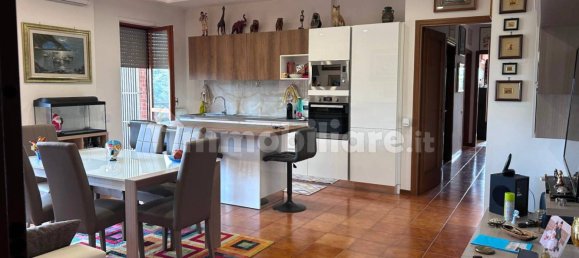 2 bedrooms Apartment in Rome, Italy No. 375307 3