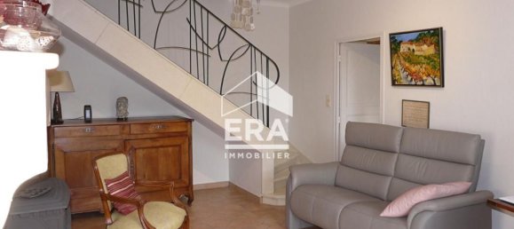 4 bedrooms House in Saint-Saturnin-du-Bois, France No. 101886 3