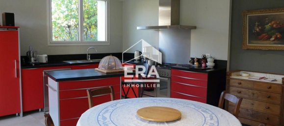 4 bedrooms House in Saint-Saturnin-du-Bois, France No. 101886 5