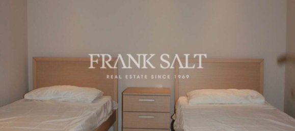 2 bedrooms Penthouse in Msida, Malta No. 6561 5