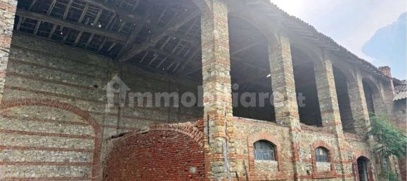 5 rooms Commercial property in Rivanazzano Terme, Italy No. 346673 10