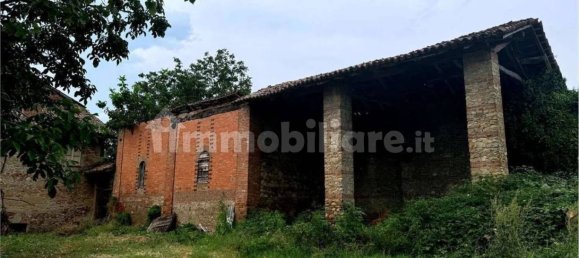 5 rooms Commercial property in Rivanazzano Terme, Italy No. 346673 5