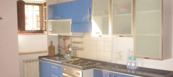 3 bedrooms House in Perugia, Italy No. 322706 4