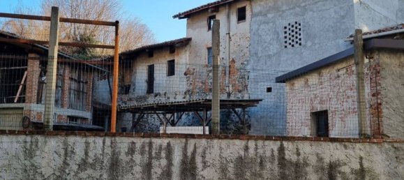 8 rooms House in Banchette, Italy No. 189377 7