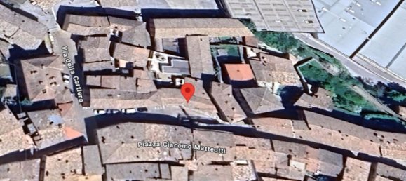 5 rooms Apartment in Pioraco, Italy No. 96712 5