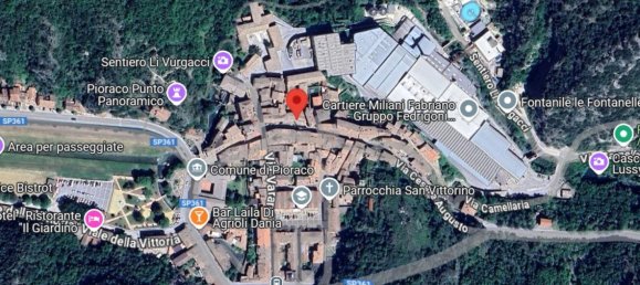 5 rooms Apartment in Pioraco, Italy No. 96712 4