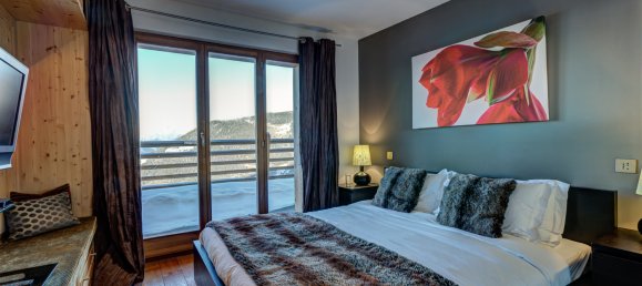 5 bedrooms House in Riddes, Switzerland No. 108 11