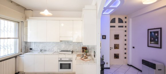 4 bedrooms Apartment in Pesaro, Italy No. 316629 7