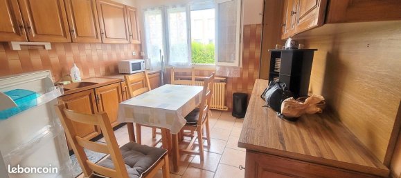 3 Schlafzimmer Haus in Chambly, France, Nr. 236586 2
