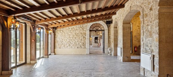 3 bedrooms Villa in Le Bar-sur-Loup, France No. 1413 3