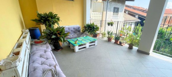 Apartamento de 1 dormitorio en Saronno, Italy No. 263387 4