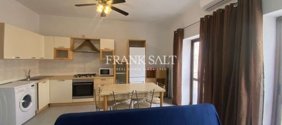 2 غرف نوم شقة في Pieta, Malta رقم 10493 4