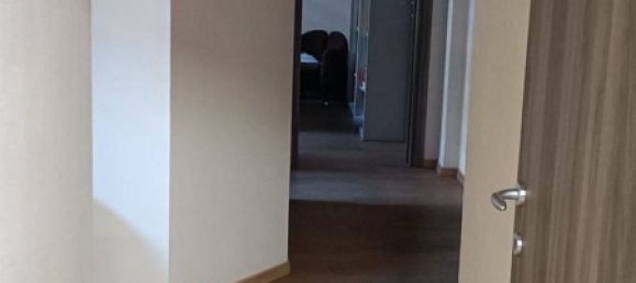  مكتب في Turin, Italy 170متر مربع رقم 83959 11