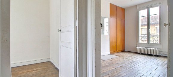 2 bedrooms Apartment in Clichy, France No. 182208 6