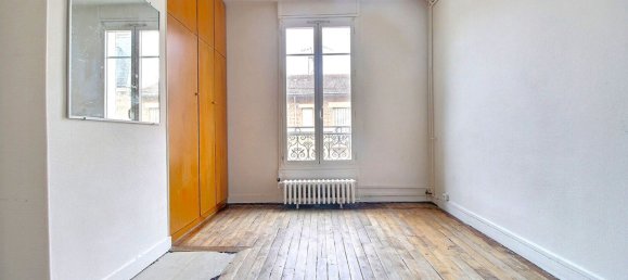 2 bedrooms Apartment in Clichy, France No. 182208 7