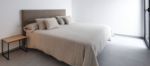 4 bedrooms House in Guardamar del Segura, Spain No. 12184 52