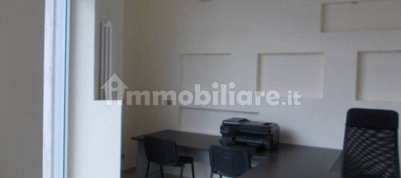 Коммерческая недвижимость с 1 комнатой в Турин, Италия № 373308 14