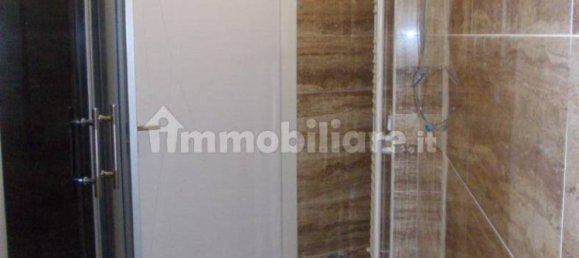 Коммерческая недвижимость с 1 комнатой в Турин, Италия № 373308 20