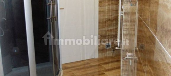 Коммерческая недвижимость с 1 комнатой в Турин, Италия № 373308 21