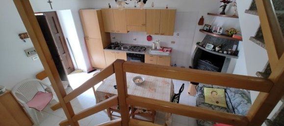 2 rooms House in Civo, Italy No. 163787 4