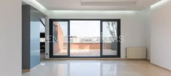 Ático de 2 dormitorios en Valencia, Spain No. 174210 4