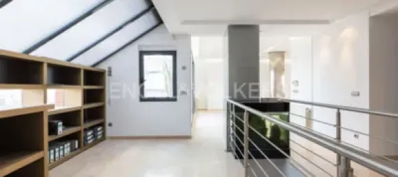 Ático de 2 dormitorios en Valencia, Spain No. 174210 3