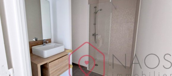 2 bedrooms Apartment in Orleans, France No. 236643 10