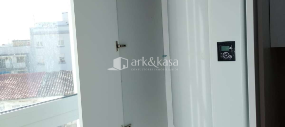 3 bedrooms Penthouse in Valencia, Spain No. 19618 17