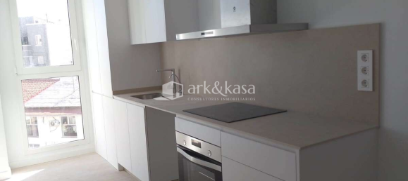 3 bedrooms Penthouse in Valencia, Spain No. 19618 2