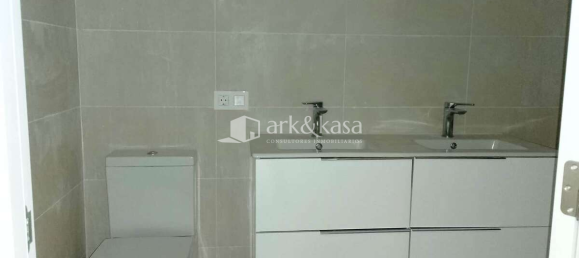 3 bedrooms Penthouse in Valencia, Spain No. 19618 27