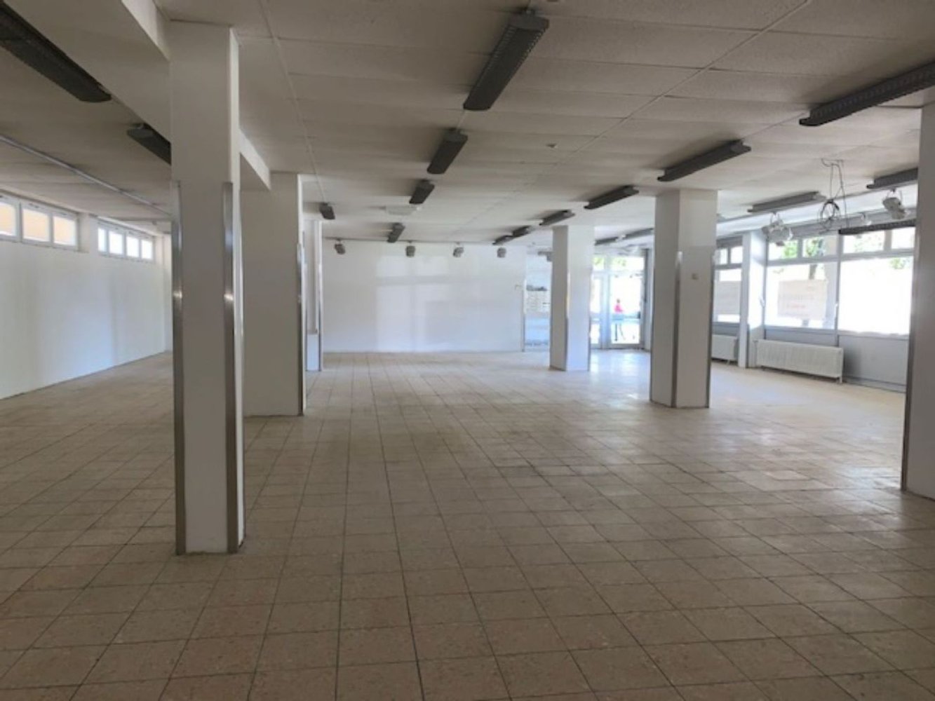 378m² Commercial property in Starnberg, Germany No. 126547