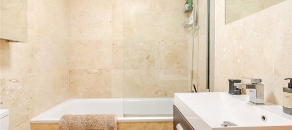 1 bedroom Apartment in London, United Kingdom No. 12221 22