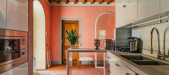 5 غرف نوم فيلا في Borgo San Lorenzo, Italy رقم 283751 11